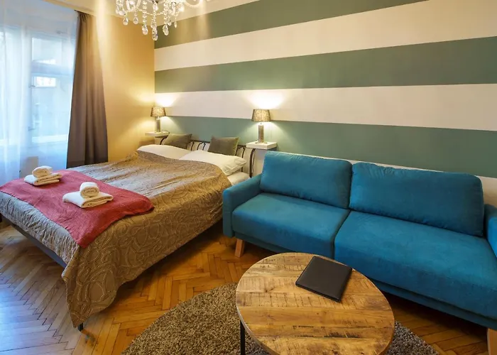Appartamento Dlouhá With Balcony Praga