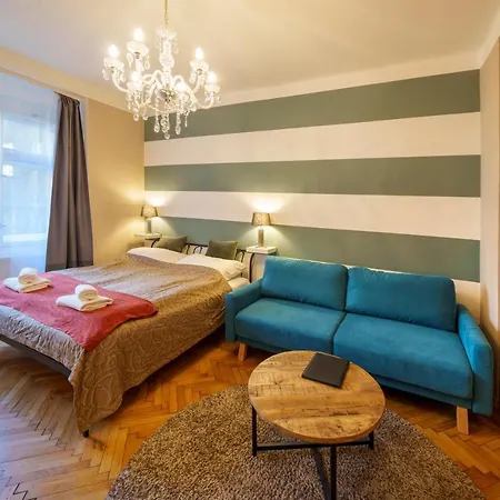 Apartment Dlouha With Balcony