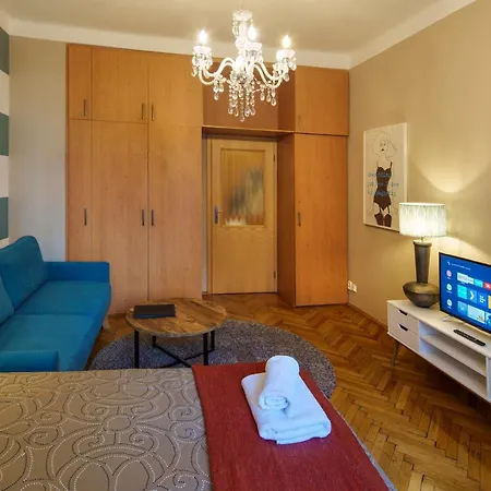 Dlouha With Balcony Apartament *