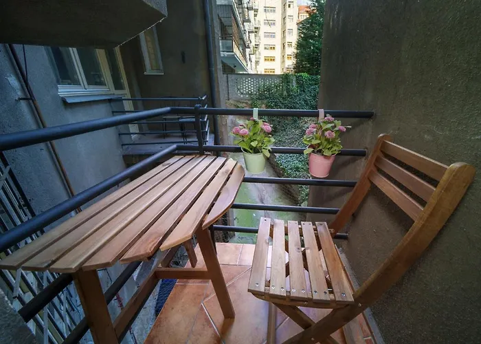 Appartement Old Town - 2 With Balcony Dlouha *