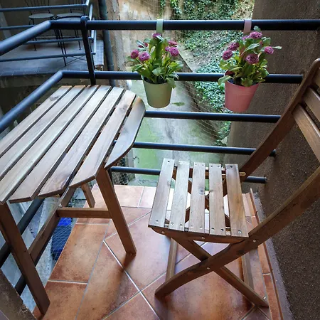 דירה Old Town - 2 With Balcony Dlouha